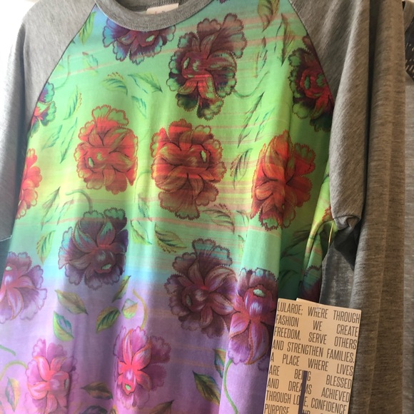 Lularoe Randy T bundle - Picture 2 of 2